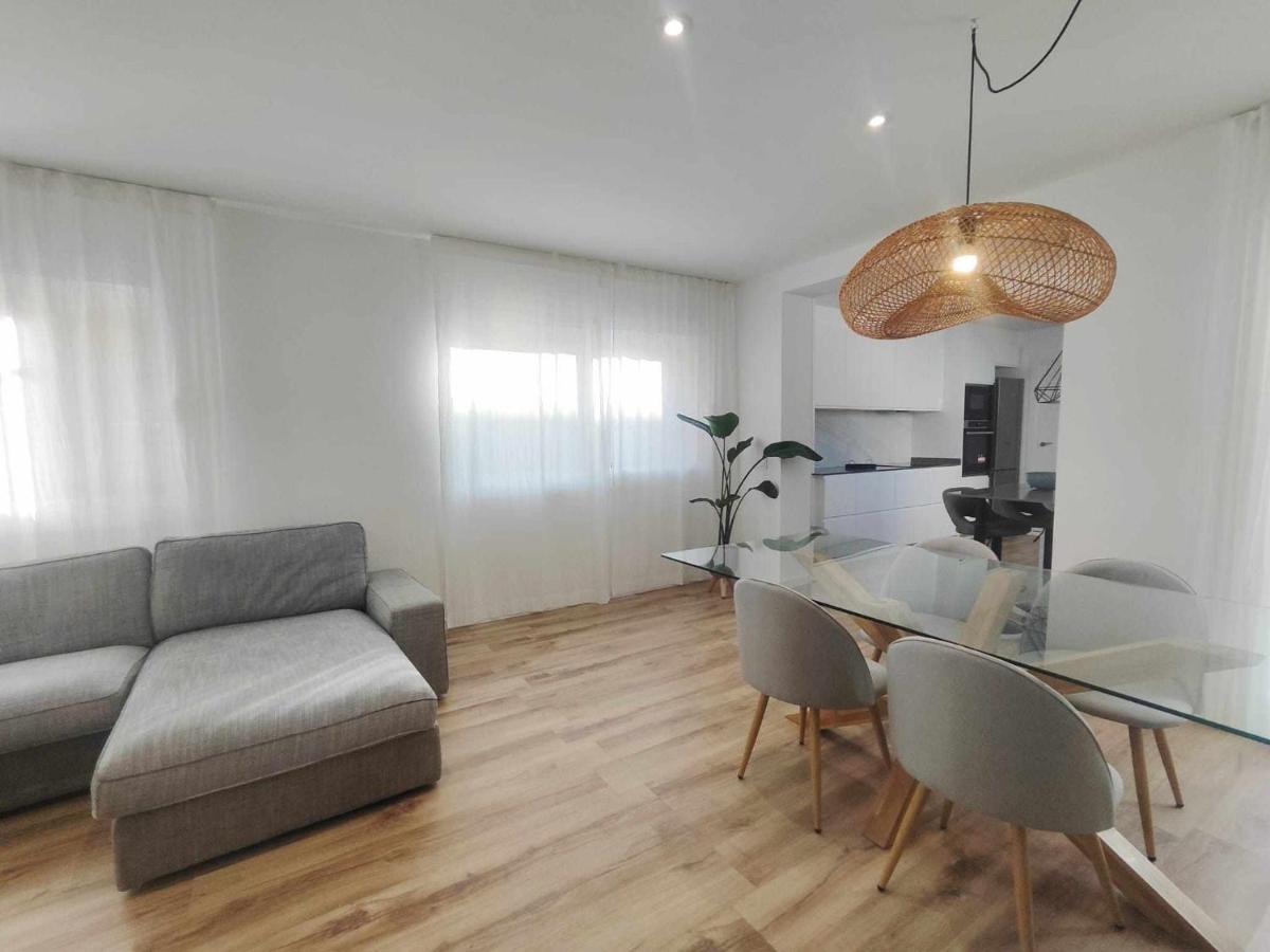 Mazi Apartments Cuba ماتارو المظهر الخارجي الصورة