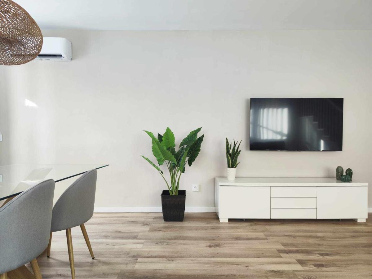 Mazi Apartments Cuba ماتارو المظهر الخارجي الصورة